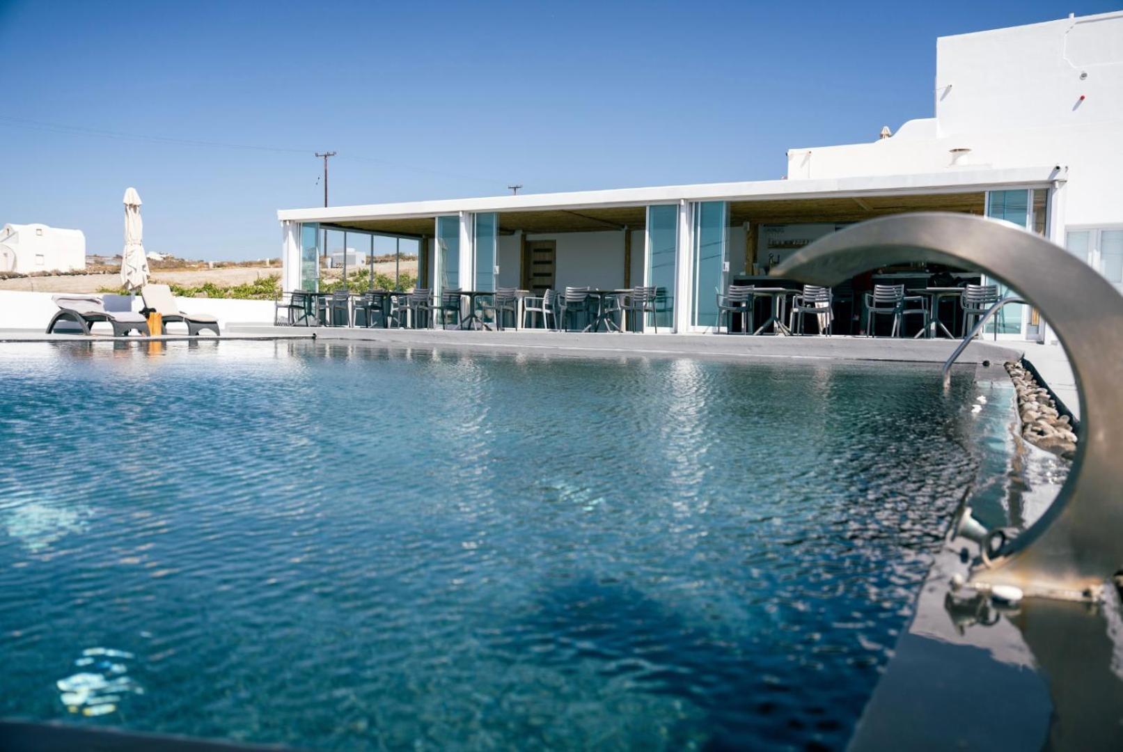 Serenita Luxury Suites Акротири Экстерьер фото