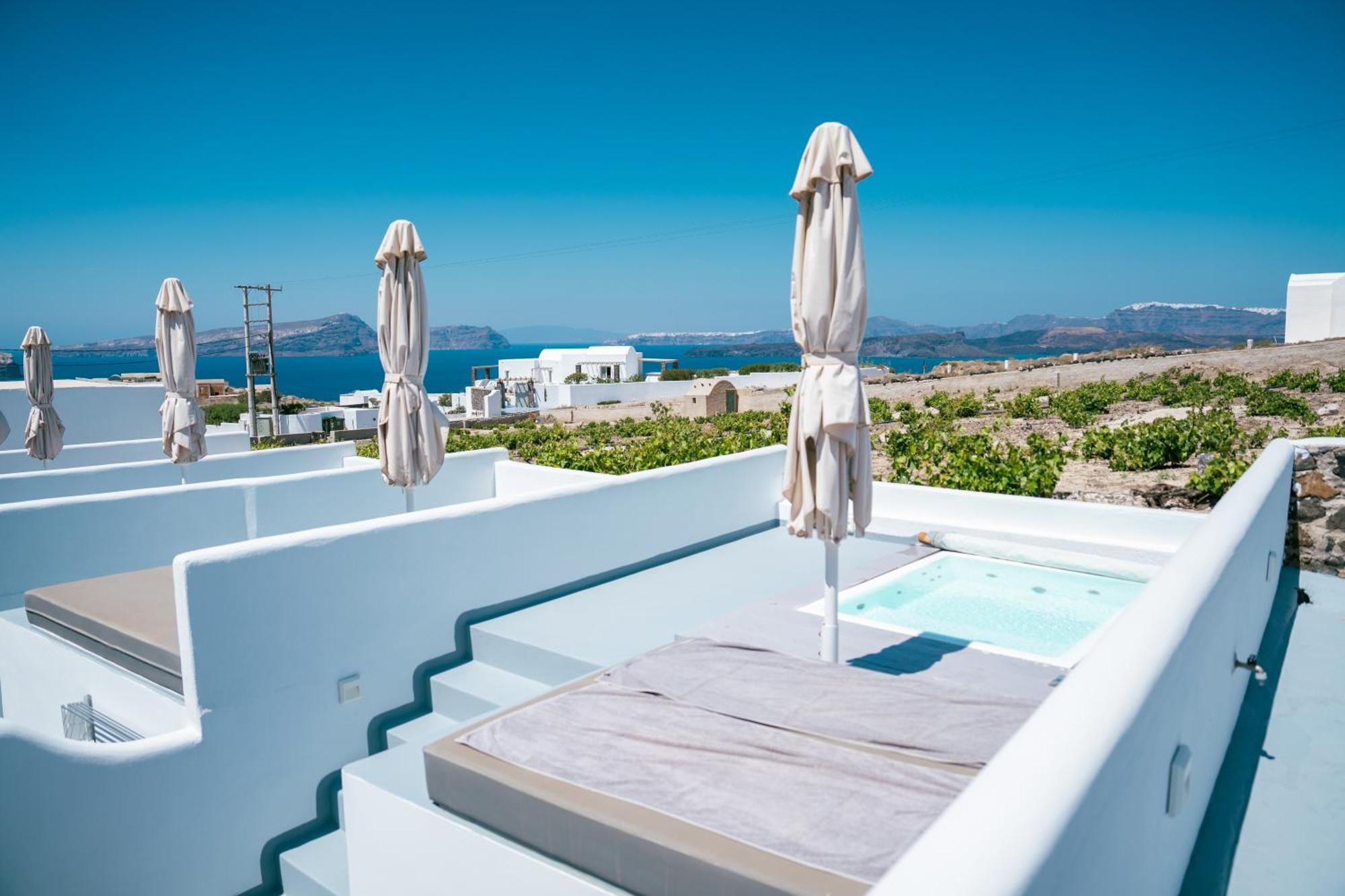 Serenita Luxury Suites Акротири Экстерьер фото