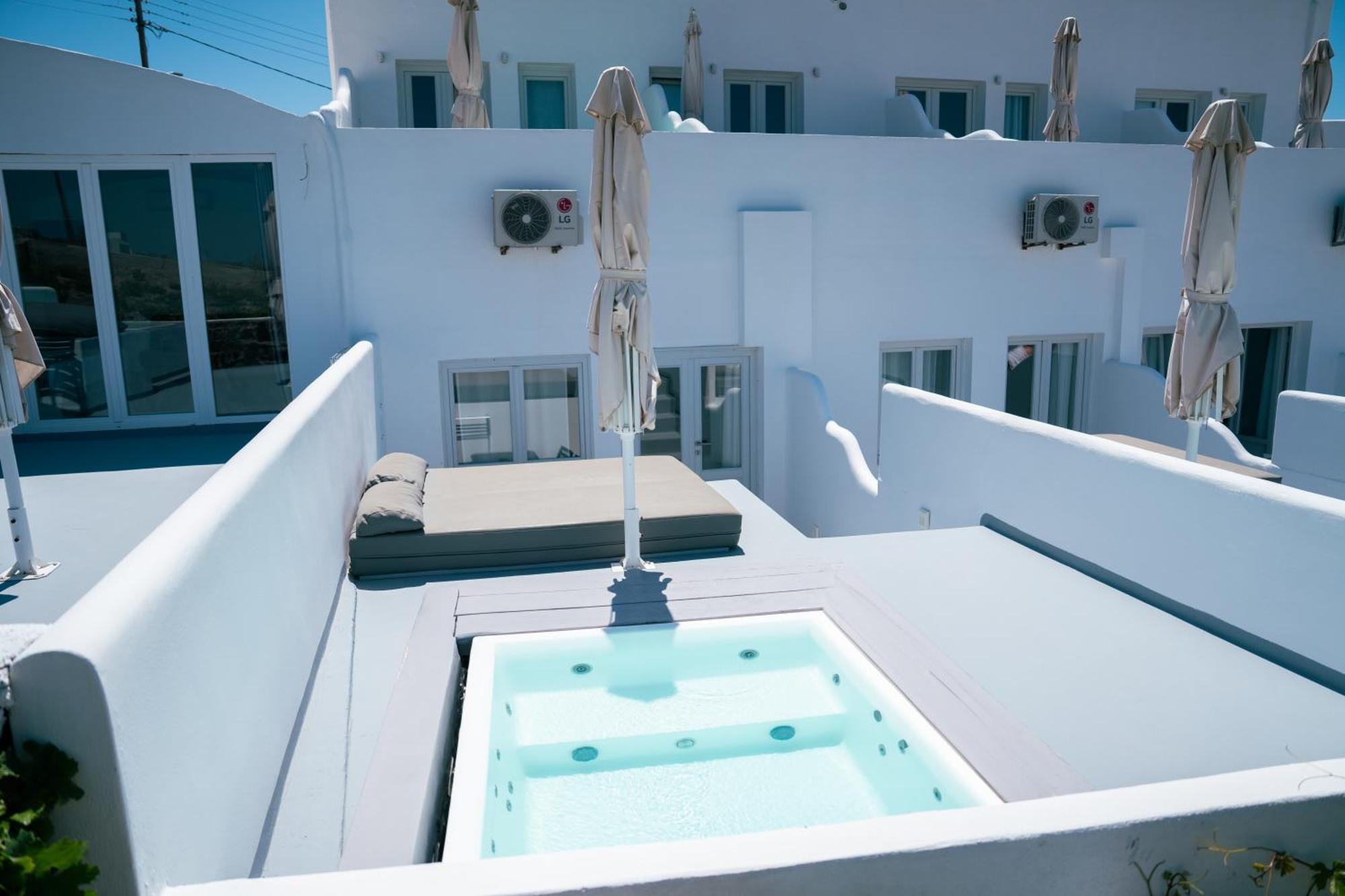 Serenita Luxury Suites Акротири Экстерьер фото