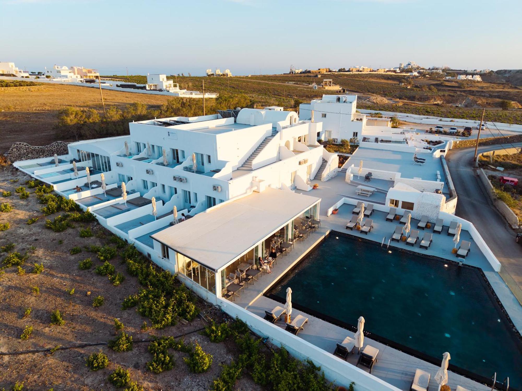 Serenita Luxury Suites Акротири Экстерьер фото